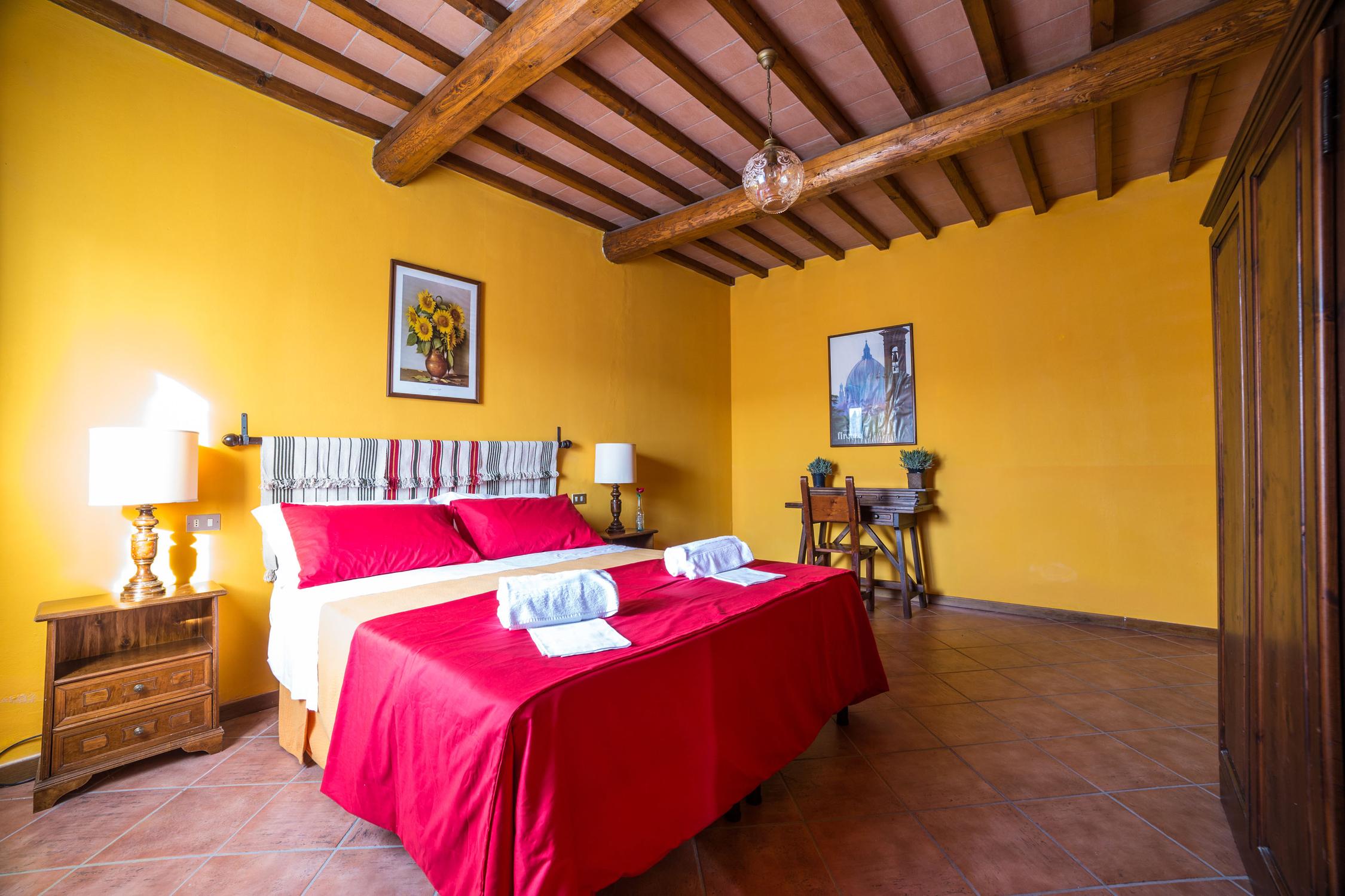 Agritourism apartments in Chianti | Fattoria Pagnana, Apartment Rosmarino