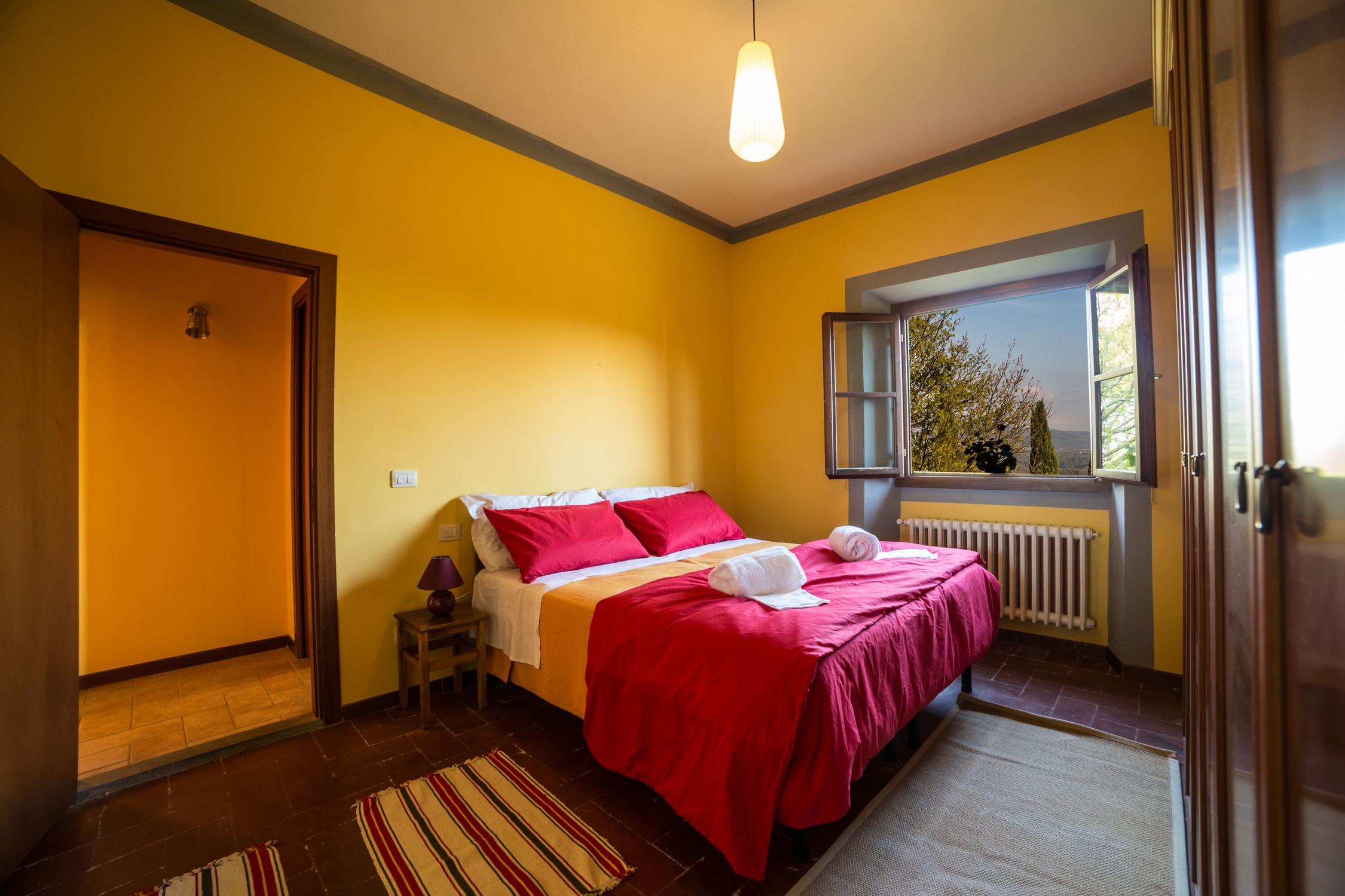 B&B rooms in Chianti | Fattoria Pagnana, Apartment Pioppo